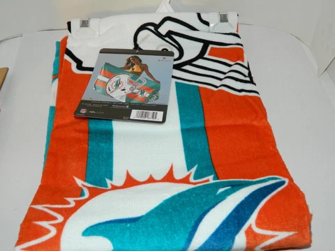 Miami Dolphins  Beach TOWEL NFL 30x60 Team Logo POOL BATH Home Gift decor Cover