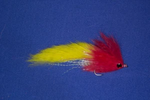 Fliegentom 1722 Raubfischzonker Gelb/Rot - Hechtstreamer - Bild 1 von 5