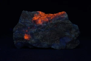 JH24835 Calomel, Eglestonite, mina Cahill, NV - Imagen 1 de 3