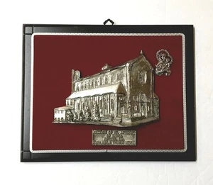 Vintage Metallo Inciso Wandbehang Antonius Kirche Revere MA Zinn Italien - Bild 1 von 8