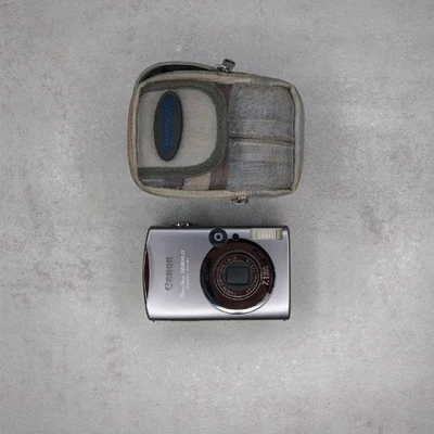 Canon Powershot SD800 IS 7.1 Mp argento Fotocamera Compatta Digitale + Micro SD - Immagine 1 di 4