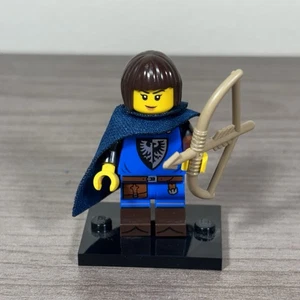 LEGO Castle Minifigure Cavaliere Arciere Falco Nero - Foto 1 di 4
