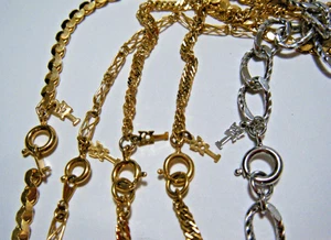 Lot of 5 Vintage 60s - 70s Trifari Chains Necklaces Gold & Silver Tones 60" Long - Picture 1 of 5