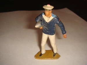 FIGURINE STARLUX MARIN BLEU ET BLANC PORTE UN OBUS (1) - Picture 1 of 1