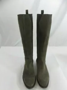 Botas Yves Saint Laurent Gamuza Verde Oliva Talla EUR 37,5/EE. UU. 7 - Imagen 1 de 10