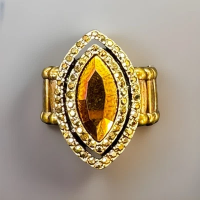 Anillo Paparazzi Moderno Millonario Latón Banda Elástica Piedras Marrón Talla Única Foto 1 de 4