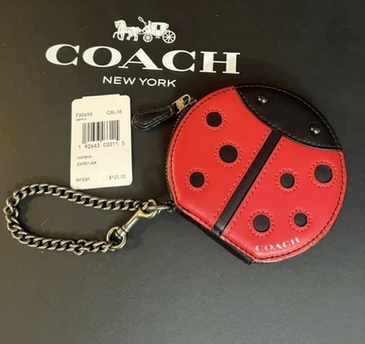 NUEVO CON ETIQUETAS Coach Ladybug Bolsa de Cuero Monedero Rojo/Negro Bolso Dije Gran Regalo Foto 1 de 4