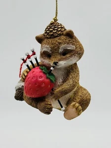 Mapache Fresa Fruta Adorno "Toot Sweet" Dulces Sorpresas Ashton Drake 2000 - Imagen 1 de 8