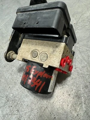 2014 2015 Ford Explorer ABS Anti-Lock Brake Actuator Pump W/O Adaptive Cruise - Image 1 of 2