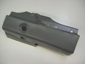 Mercedes W210 S210 Bj. 95-02 Schweller Schwellerspitze vorne rechts - Bild 1 von 1
