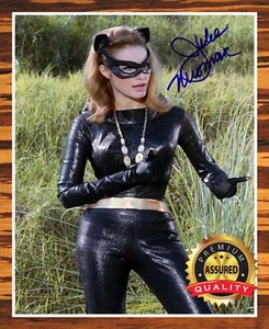 Julie Newmar - Foto autografiada firmada 8 x10 (Catwoman) reimpresión - Imagen 1 de 4