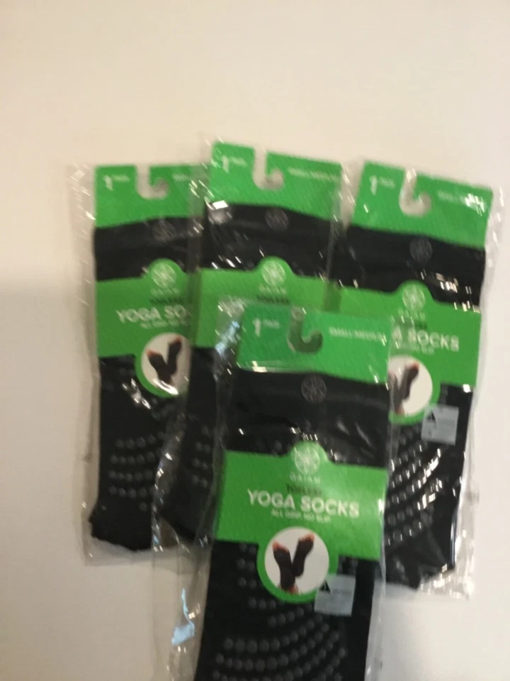 Gaiam Yoga Barre Grip Socks 2 Pairs Grey/black Small/medium