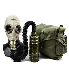 Soviet era Polish gas mask OM14  MUA+hose. New full set original equipment