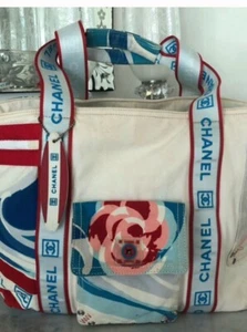 RARE ~CHANEL Large Beach Surf Tote Bag with Surf Board Key Chain - Picture 1 of 12