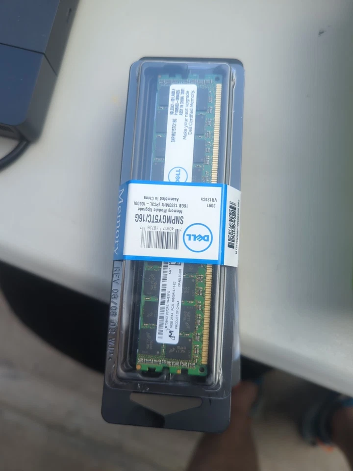Dell 16GB DDR3 RDIMM 1333MHz 240 Pin SDRAM PC3 10600 ECC SNPMGY5TC/16G MEMORY - Image 1 of 1
