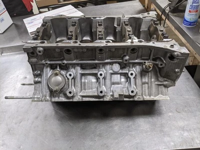 Engine Cylinder Block For 01-06 Lexus LS430  4.3 - Image 1 of 4