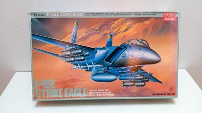 Academy F-15E "Strike Eagle" Model Kit Scala 1/72 - Immagine 1 di 4