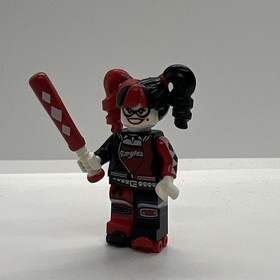 Lego Harley Quinn DC Super Villain Minifigure with Bat  70906 70922 sh306 Sh0306