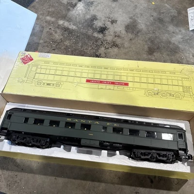 Aristocraft ART-31511 G Scale, ATSF/SANTA FE Heavyweight DINER Car. - Image 1 of 4