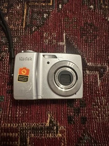 Kodak EasyShare C182 12.4MP Digital Camera - Silver - Picture 1 of 4