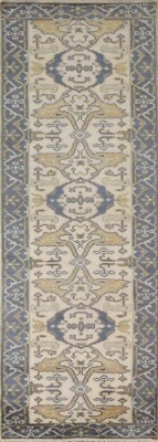 Ivory/ Blue Oushak Indien Narrow Runner Rug 2' 6" x 9' 9" Handmade Hallway rug - Image 1 of 4