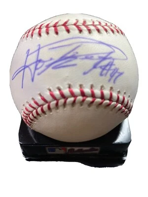Howie Kendrick OML autographed baseball - Image 1 of 4
