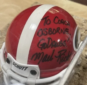 Von Mark Richt signierter Mini UGA Helm "To Coach Osborne Go Dawgs Mark Richt" - Bild 1 von 8
