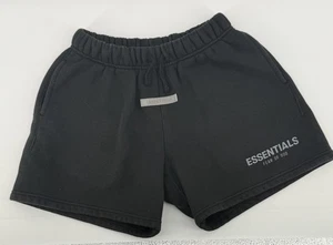 Essentials Fear Of Gods Jugend Kinder schwarze Sweatshorts Größe 8 - Bild 1 von 3