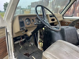 1975 - 1976 Chevy Chevrolet Van G10 G20 G30 Steering Column No Tilt Col Shift AT - Picture 1 of 12