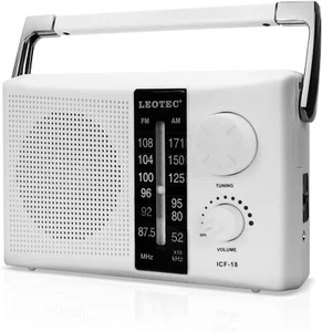 LEOTEC AM FM Radio Transistor Battery or AC Powered with White - Picture 1 of 7