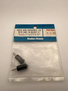 Archer 276-019 Green LED 8mm (5/16) With Snap In Holder - Picture 1 of 2