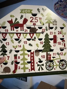 Christmas Advent Calendar Countdown to Christmas Wood Drawers Woodland Animals - Picture 1 of 10