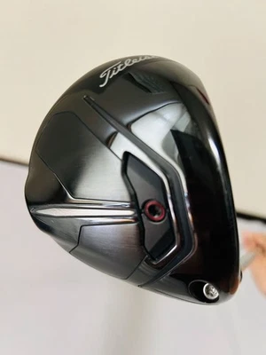 Titleist TSR2+ 13° Fairway Wood, Graphite Shaft, Used with Headcover - Image 1 of 4