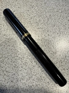 Waterman's Black 5 Fountain Pen PINK Nib - Picture 1 of 11