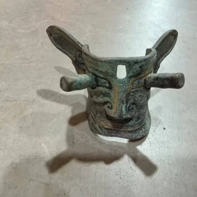 China Old be unearthed collectibles,From Countryside Bronze Eye piercing facial - Image 1 of 4