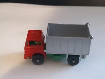 Camión volquete Lesney Matchbox #26-C 1968, GMC rueda regular (1) Foto 1 de 4