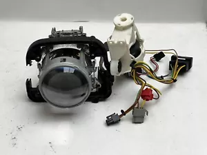 BMW E63 E64 LCI 08 Xenon Scheinwerfer Linse Lift Teile Reflektor mit Kabel Ersatzteile - Bild 1 von 8