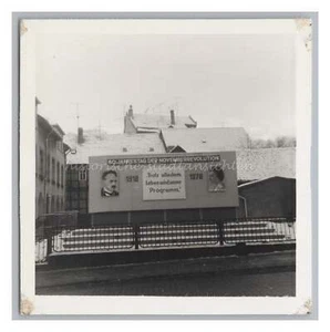 RDA Karl Liebknecht 'A pesar de todo. La vida será nuestro programa' vmtl. Foto de resina - Imagen 1 de 2
