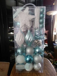 Handmade Holiday Crystal Cove Shatterproof Christmas Ornaments- 76 piece - Picture 1 of 8