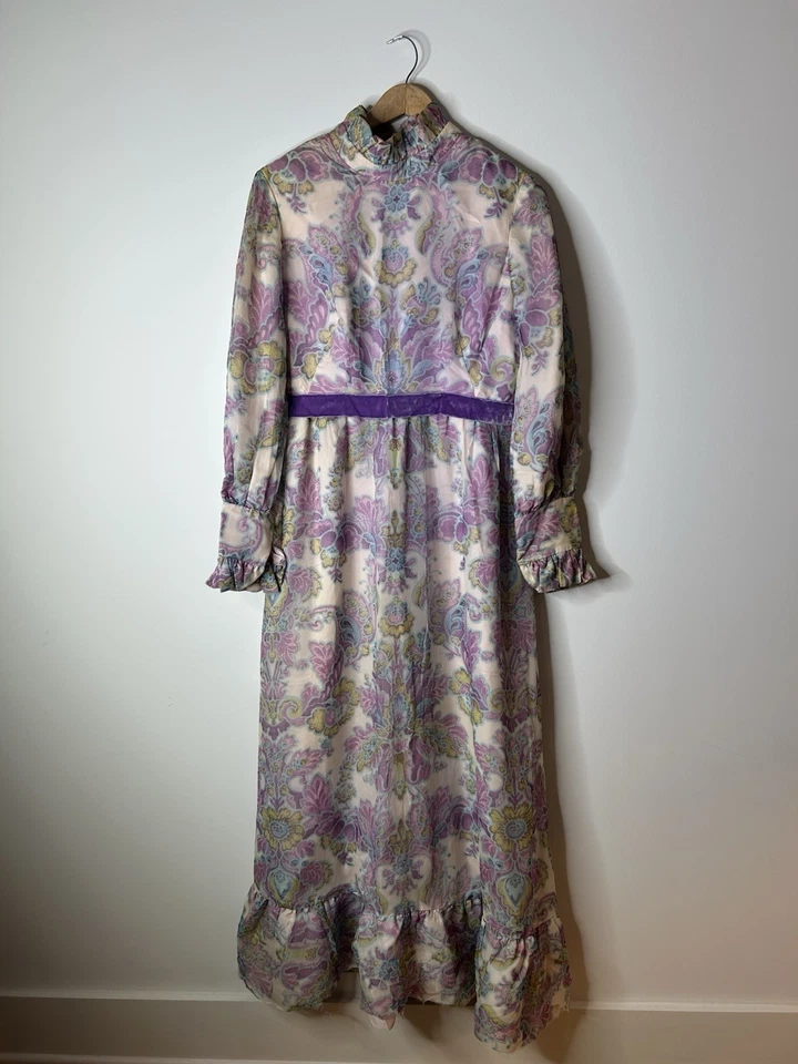 Vestido Feminino Vintage Anos 70’s Roxo Floral Maxi Festa Manga Longa Hippy - Imagem 1 de 4