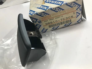 965107C305 965107C306 POSACENERE NISSAN NEW OE - Foto 1 di 1