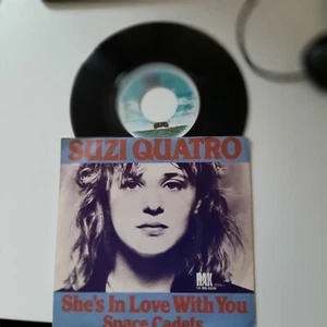 Suzi Quatro – She's In Love With You holland 7" - Picture 1 of 2
