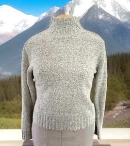 Columbia Crew Neck Sweater Knit Pullover Women's Medium Gray w Shoulder Buttons - Picture 1 of 20