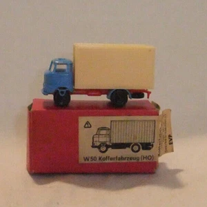 M.18/22 A1 DDR mini car W50 Kofferfahrzeug H0 OVP Modelleisenbahn 1:87 - Picture 1 of 8