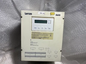 Convertidor de frecuencia Lenze 8600 EVF8602-E Id-No.00395972 - Imagen 1 de 6