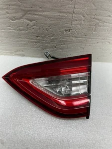 STOP FANALE FANALINO POSTERIORE PORTELLONE INT DX MASERATI LEVANTE 2018 - Imagen 1 de 5