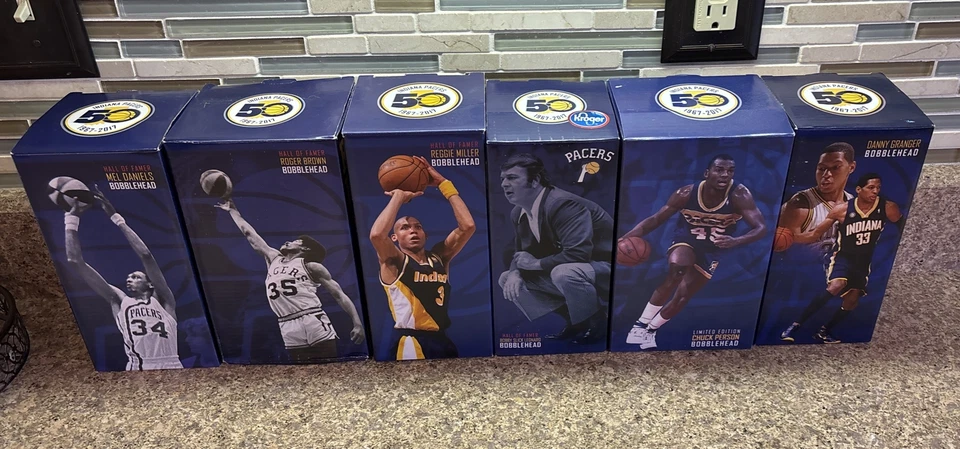 Indiana Pacers Bobble Bobblehead 50º Juego de 6 Reggie Miller Mel Daniels Nuevo en Caja Lote Foto 1 de 4