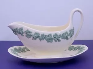 Wedgwood Queensware Celadon en crema bote de salsa liso adjunto 045 - Imagen 1 de 6