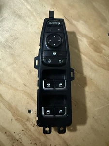 2022 Kia Stinger Driver Master Auto Window Mirror Switch ID 93570J5002 OEM - Foto 1 di 5