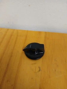 Vintage Black Knob NOS Audio Radio - Picture 1 of 4